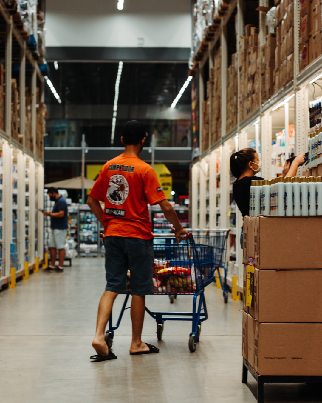 E-commerce warehouse